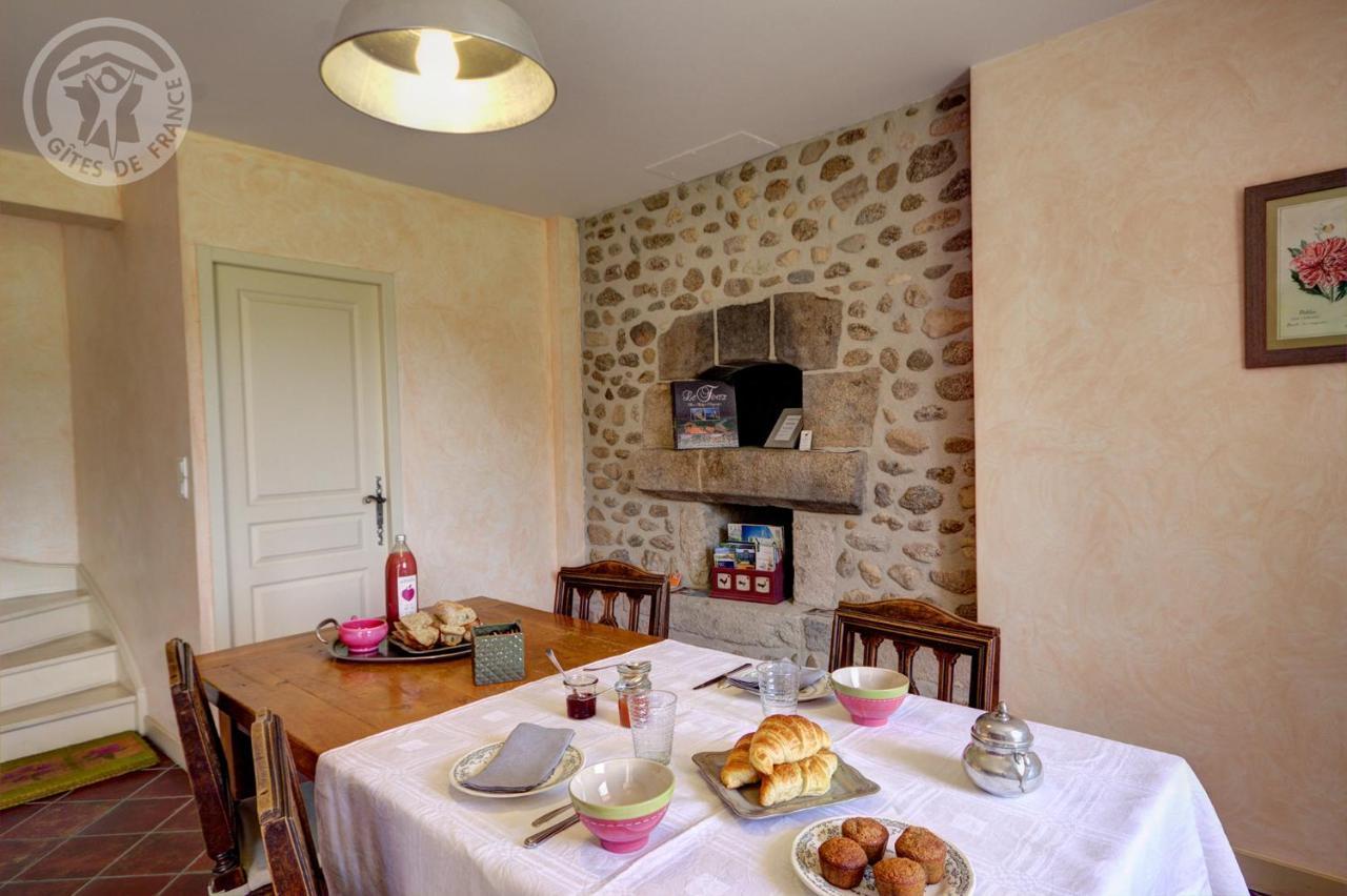 Chambres D'Hotes Ondine Et Igor Saint-Marcellin-en-Forez Exterior foto